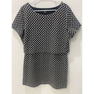 Atmosphere black and white geo patterned dress size 10